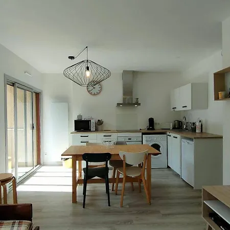 T1bis A Avec Parking Pour 4 Personnes - Fr-1-234-242 Cauterets