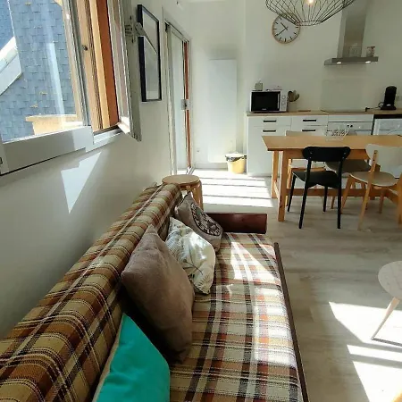 T1bis A Avec Parking Pour 4 Personnes - Fr-1-234-242 Daire